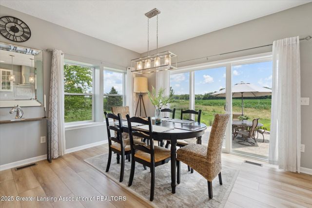 2418 Knollridge Lane, Williamston, MI 48895