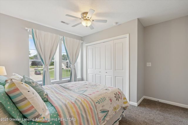 2418 Knollridge Lane, Williamston, MI 48895