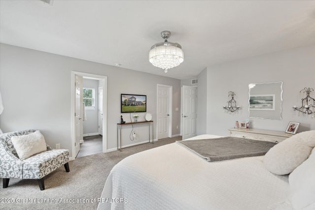 2418 Knollridge Lane, Williamston, MI 48895