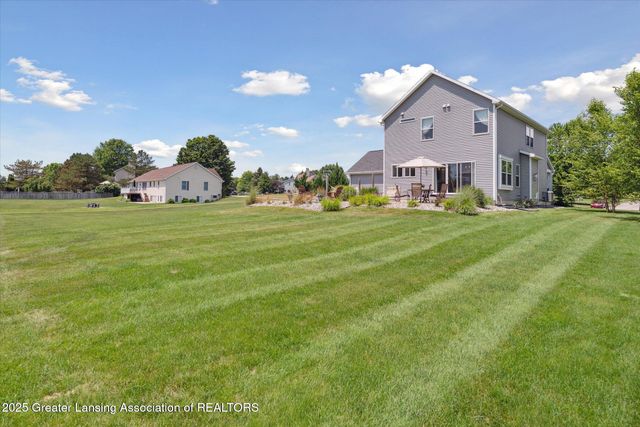 2418 Knollridge Lane, Williamston, MI 48895