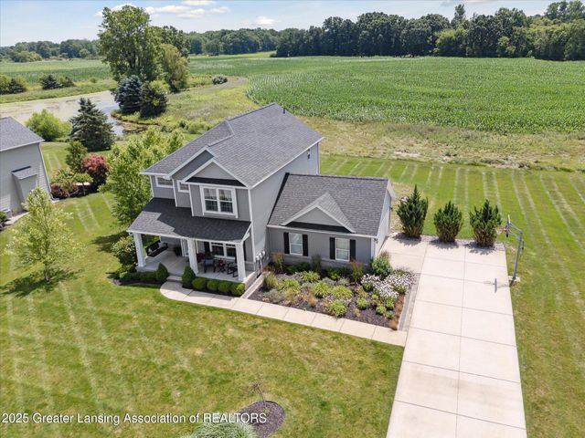 2418 Knollridge Lane, Williamston, MI 48895