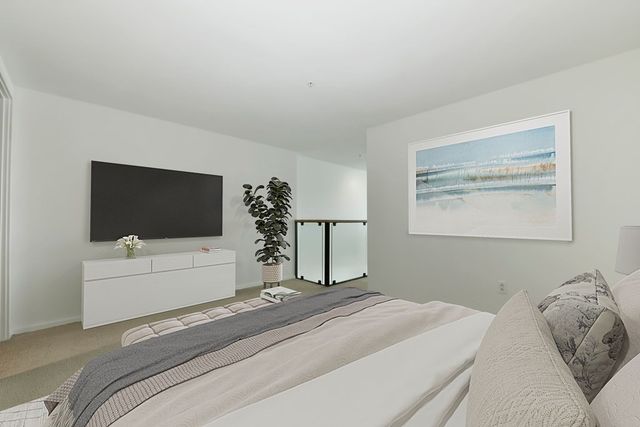 1 Earhart Street 719, Cambridge, MA 02141