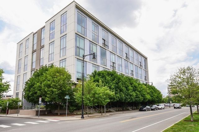 1 Earhart Street 719, Cambridge, MA 02141