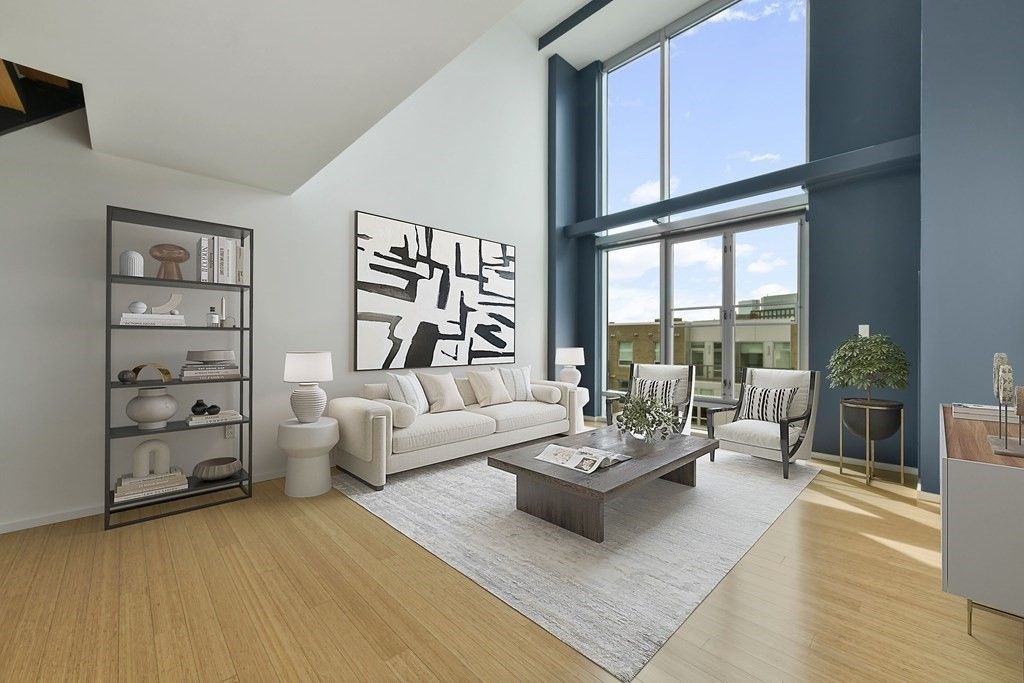 1 Earhart Street 719, Cambridge, MA 02141