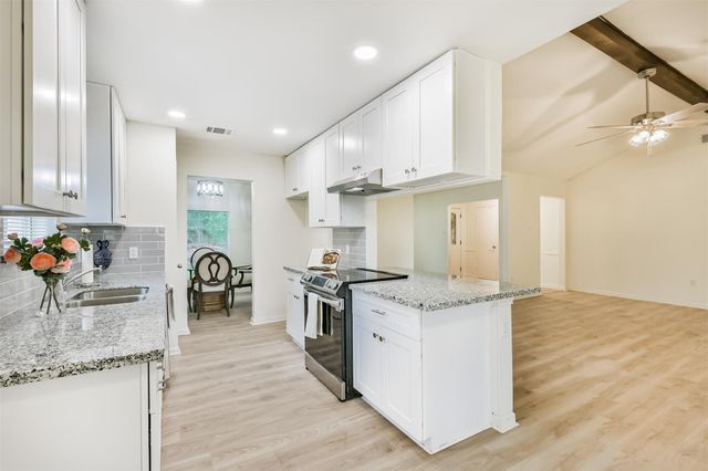11807 Sagecliff Drive, Houston, TX 77089