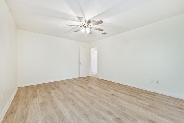11807 Sagecliff Drive, Houston, TX 77089