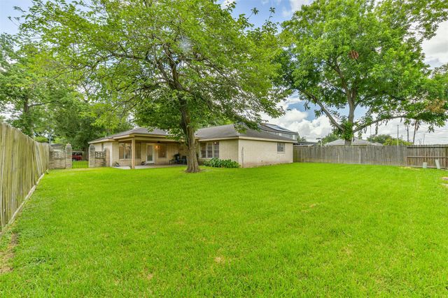 11807 Sagecliff Drive, Houston, TX 77089