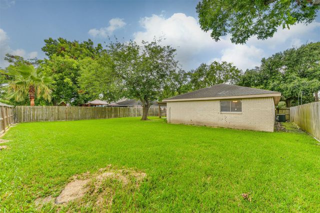 11807 Sagecliff Drive, Houston, TX 77089