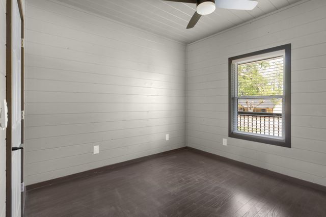 905 N Walnut, Winnsboro, TX 75494