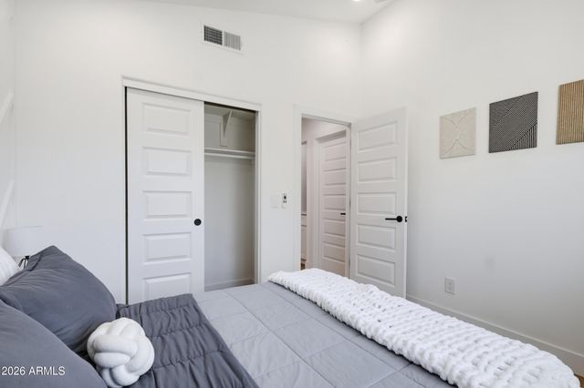 9001 W BERKELEY Road, Phoenix, AZ 85037