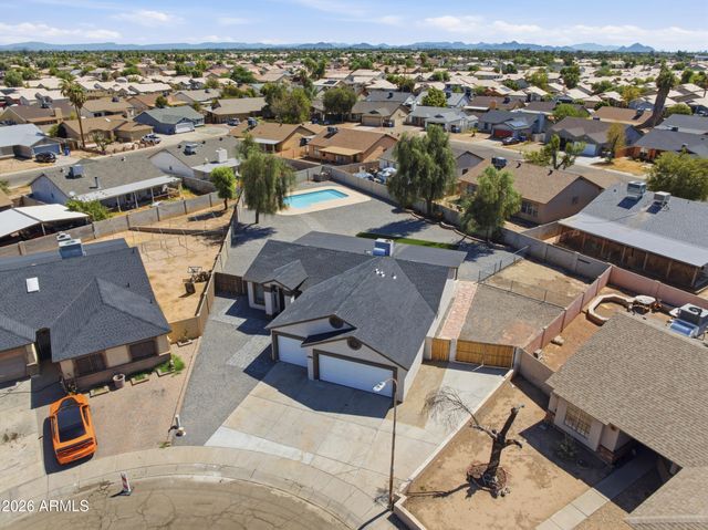 9001 W BERKELEY Road, Phoenix, AZ 85037