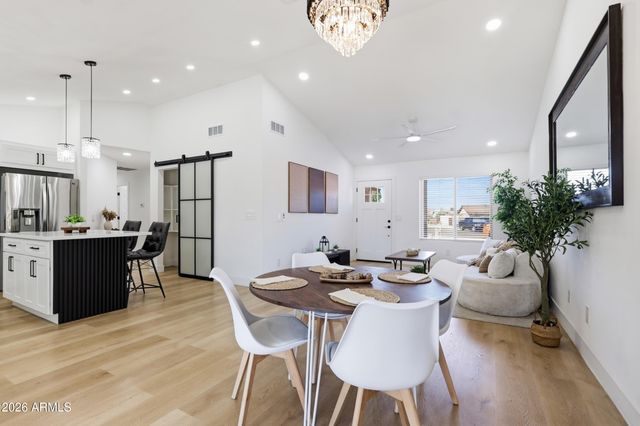 9001 W BERKELEY Road, Phoenix, AZ 85037