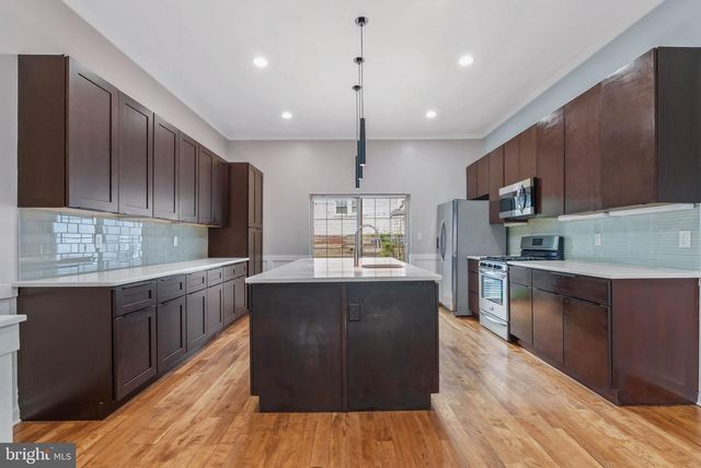 134 DUPONT ST, Philadelphia, PA 19127