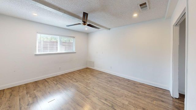 2131 Blossom Lane, Richardson, TX 75081