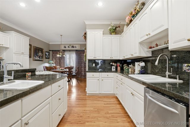 8626 S Florence Avenue, Tulsa, OK 74137