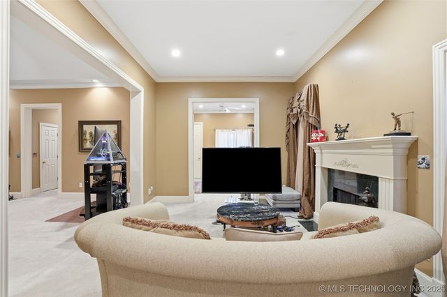 8626 S Florence Avenue, Tulsa, OK 74137