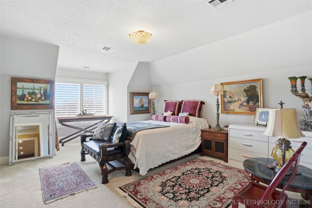 8626 S Florence Avenue, Tulsa, OK 74137