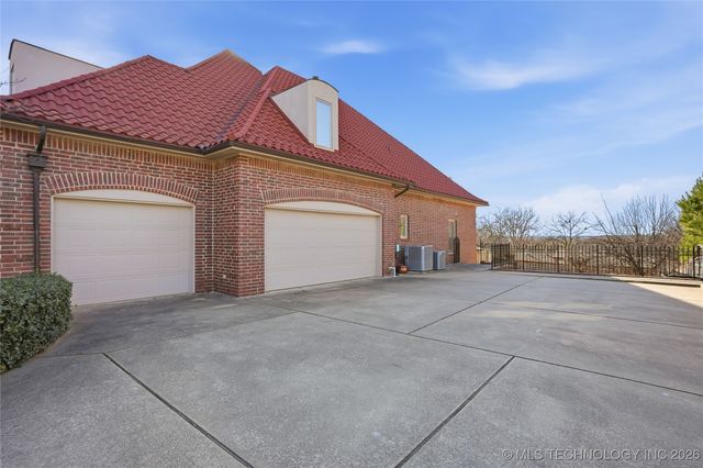 8626 S Florence Avenue, Tulsa, OK 74137