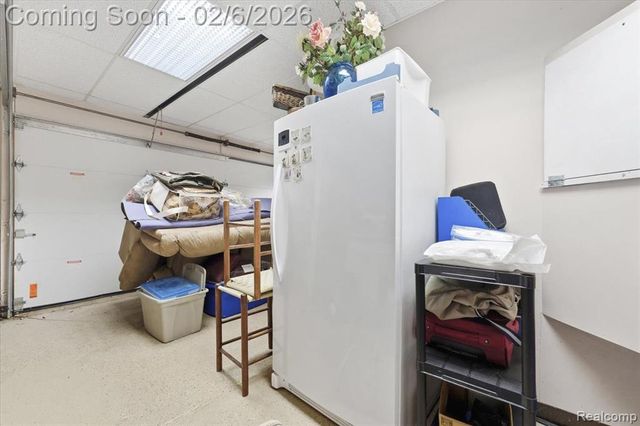 8842 Thorntree Drive, Grosse Ile, MI 48138