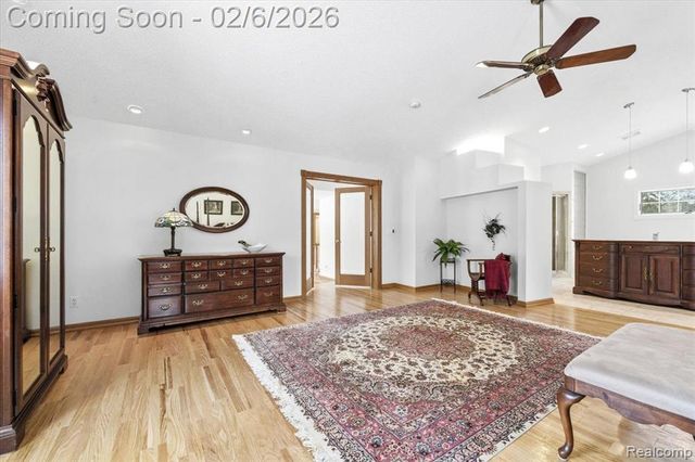 8842 Thorntree Drive, Grosse Ile, MI 48138