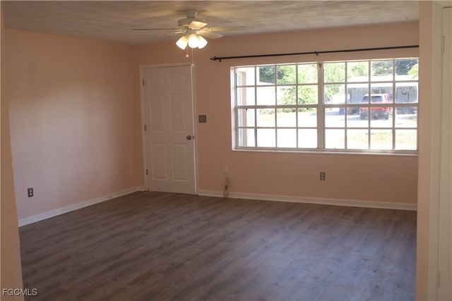 382 Ottumwa AVE, Fort Myers, FL 33905