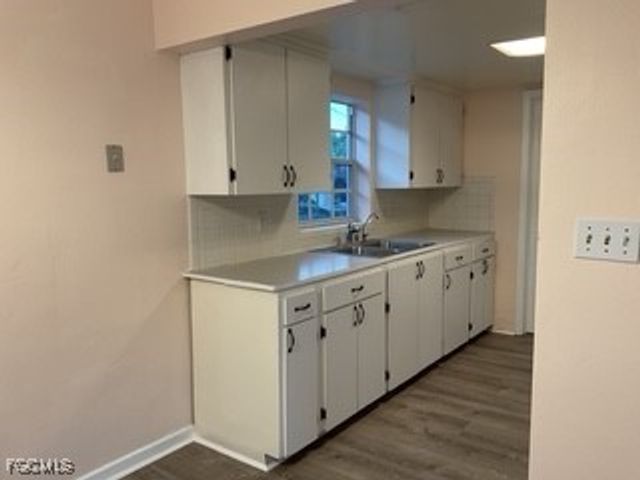 382 Ottumwa AVE, Fort Myers, FL 33905