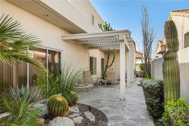 37 Oak Tree, Rancho Mirage, CA 92270