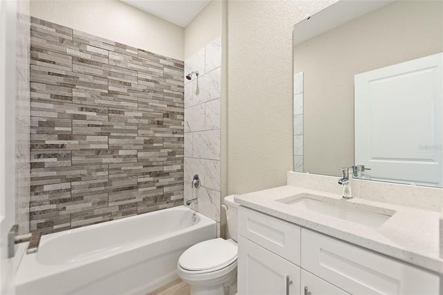 302 ELDERBERRY COURT, Kissimmee, FL 34759