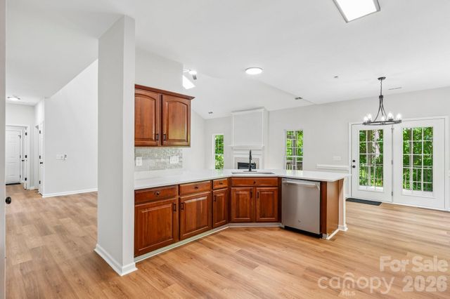 7206 Sweetfield Drive, Huntersville, NC 28078