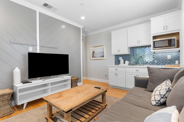 9820 Rayo Ct, Roseville, CA 95747