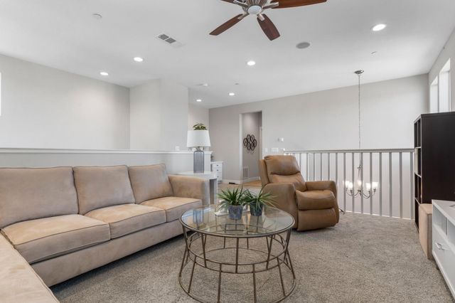 9820 Rayo Ct, Roseville, CA 95747