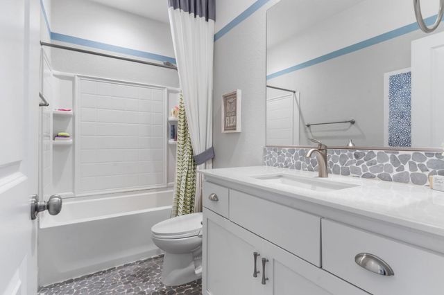 9820 Rayo Ct, Roseville, CA 95747