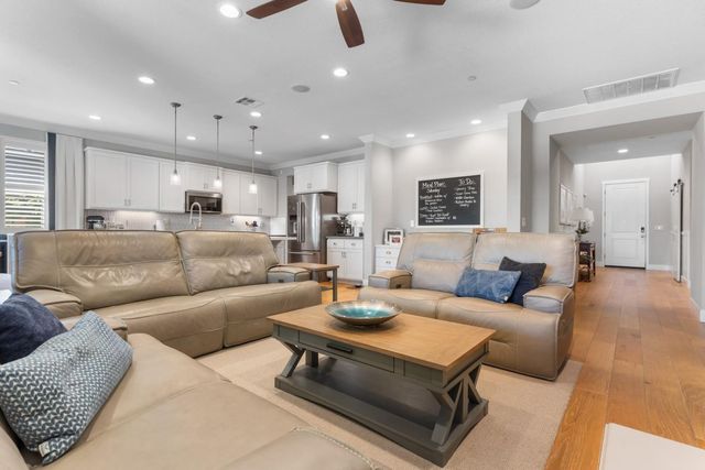 9820 Rayo Ct, Roseville, CA 95747