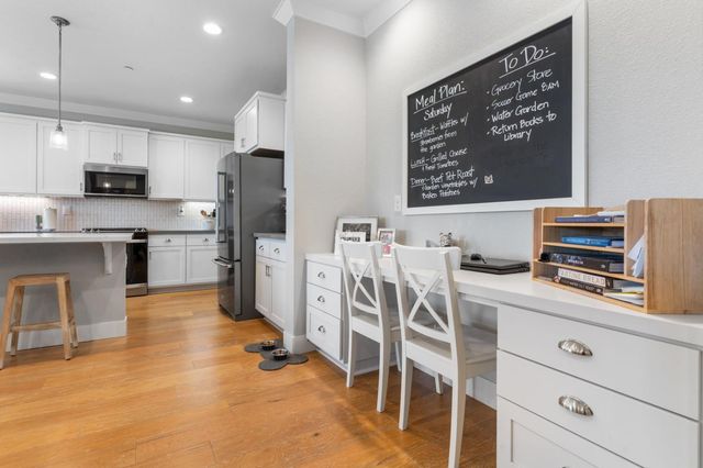 9820 Rayo Ct, Roseville, CA 95747