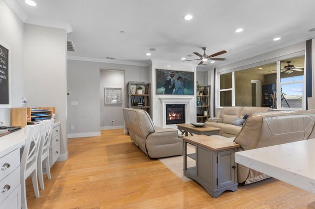 9820 Rayo Ct, Roseville, CA 95747