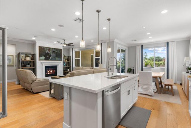 9820 Rayo Ct, Roseville, CA 95747