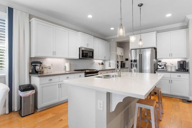 9820 Rayo Ct, Roseville, CA 95747