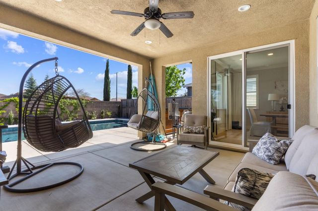 9820 Rayo Ct, Roseville, CA 95747