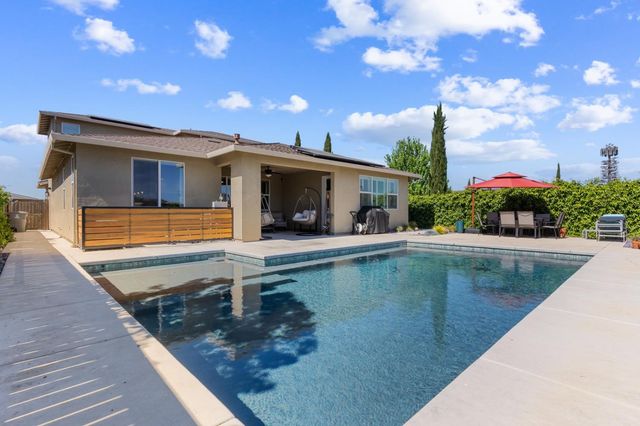 9820 Rayo Ct, Roseville, CA 95747