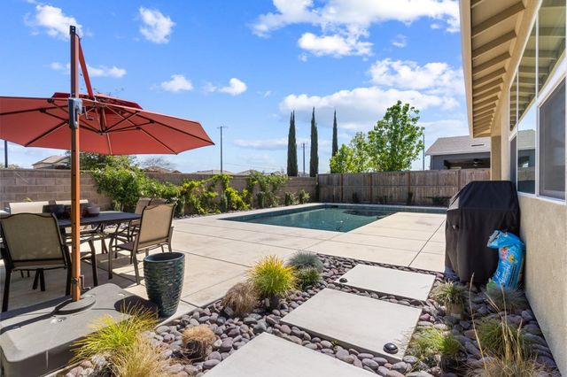 9820 Rayo Ct, Roseville, CA 95747