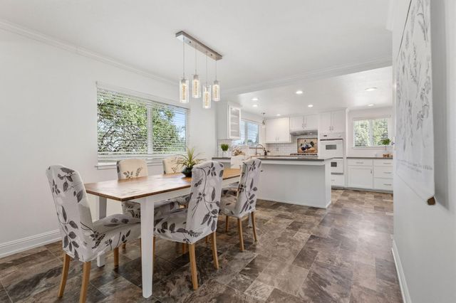 8830 Mooney Rd, Granite Bay, CA 95746
