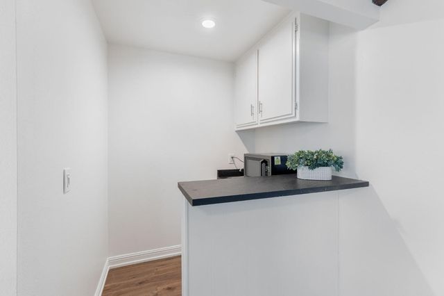 8830 Mooney Rd, Granite Bay, CA 95746