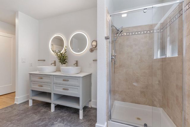 8830 Mooney Rd, Granite Bay, CA 95746