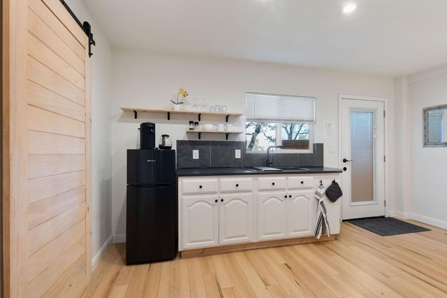 8830 Mooney Rd, Granite Bay, CA 95746