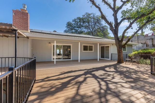 8830 Mooney Rd, Granite Bay, CA 95746