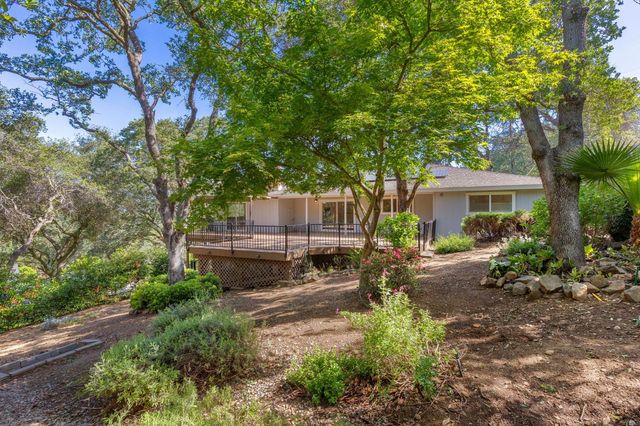 8830 Mooney Rd, Granite Bay, CA 95746