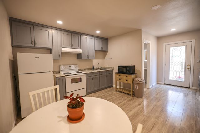 3808 S Timberline Drive, Fort Worth, TX 76119