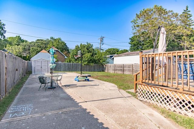 2000 42nd STREET, Kenosha, WI 53140