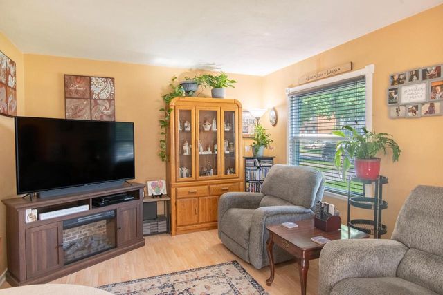 2000 42nd STREET, Kenosha, WI 53140