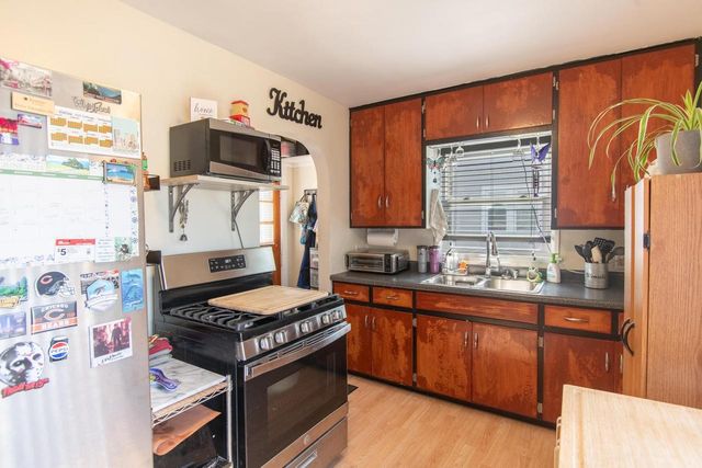 2000 42nd STREET, Kenosha, WI 53140